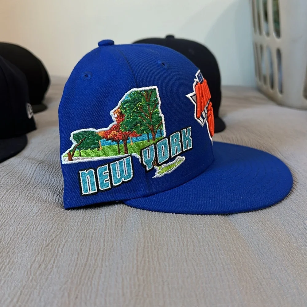 New Era NBA Fitted Hat: NY Knicks Size 7 3/8 - Picture 3 of 6
